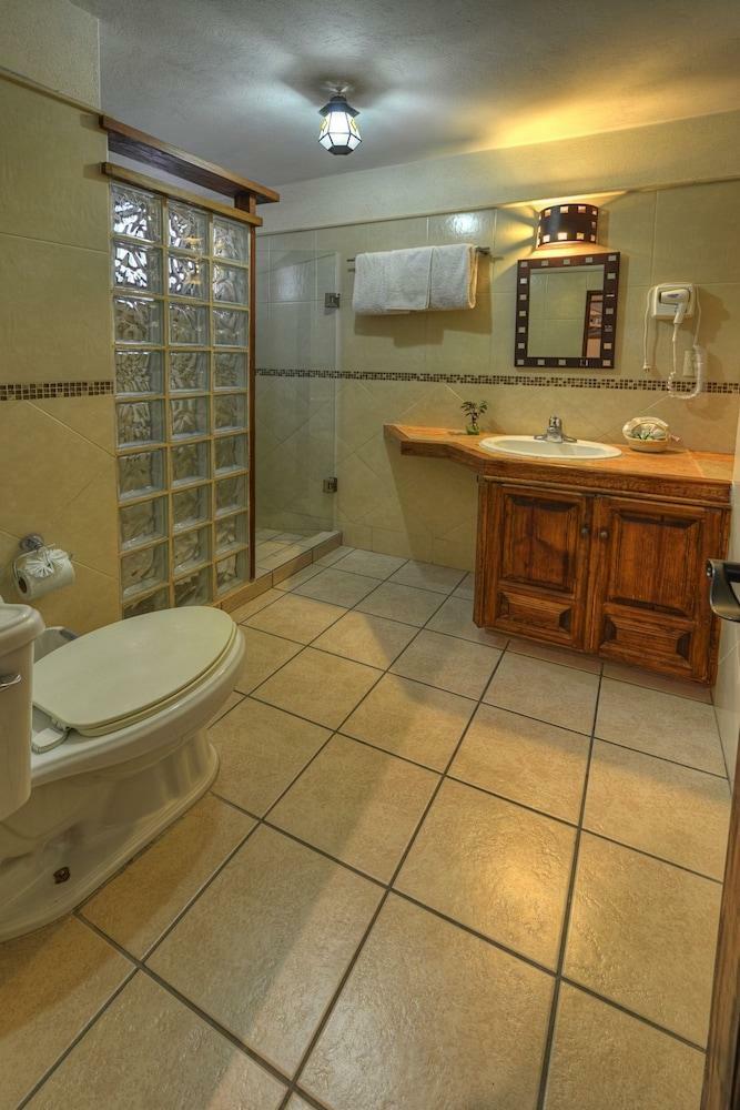 Hotel La Casa Del Laurel