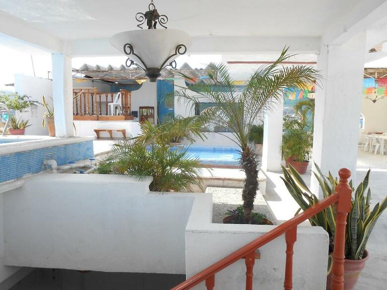 Hotel Corona Zihua