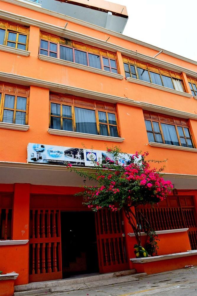 Hotel Corona Zihua