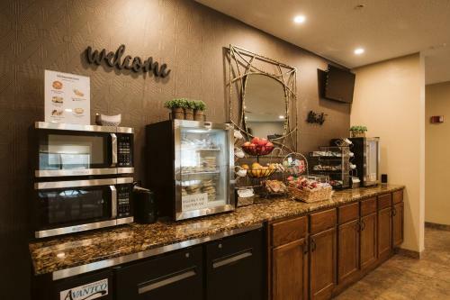 Hotel Expressway Suites Of Bismarck