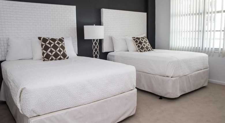 Apartamento Oceanfront Contemporary Suites