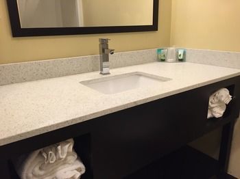 Blu Atlantic Hotel & Suites
