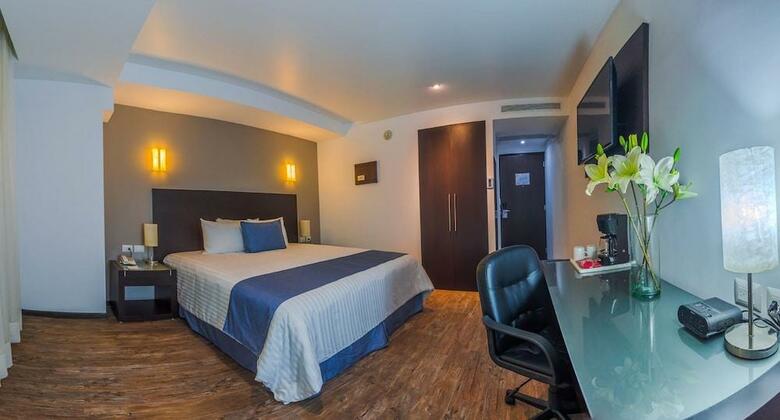 Hotel Zenith