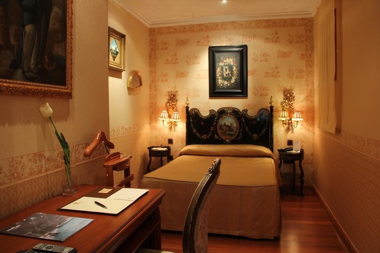 Hotel La Llave De La Juderia