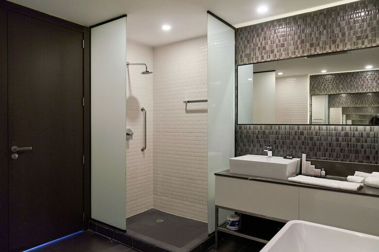 Sortis Hotel, Spa & Casino
