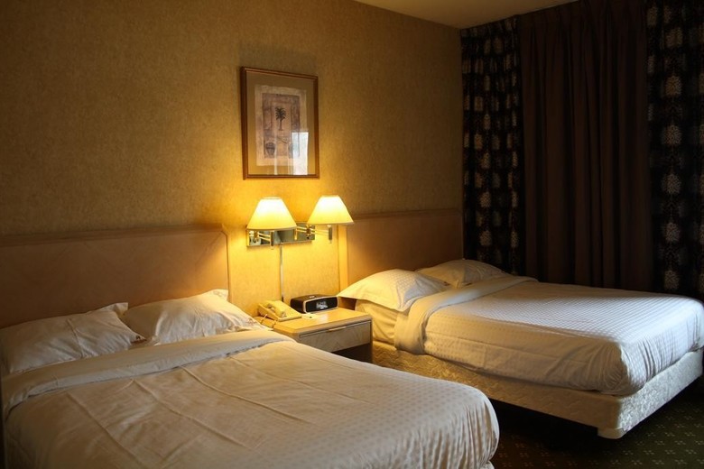 Garden Suite Hotel And Resort