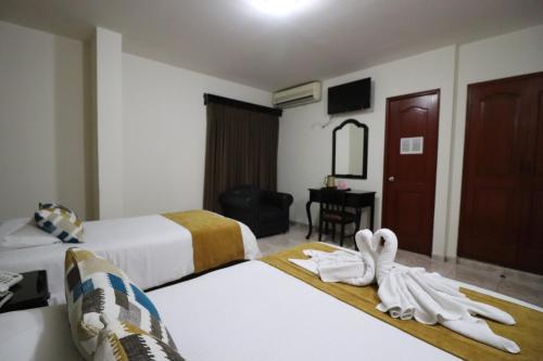 Hotel Puerta Del Sol