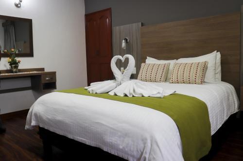 Hotel Puerta Del Sol