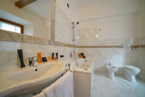 Hotel Abetone E Piramidi Resort