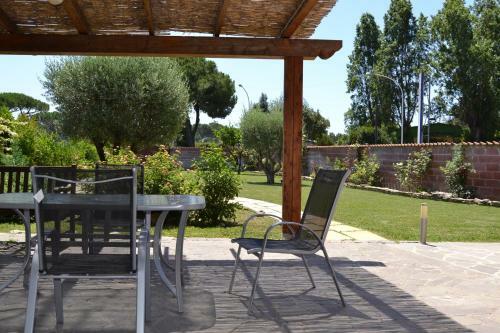 Hostal Sinequaroma