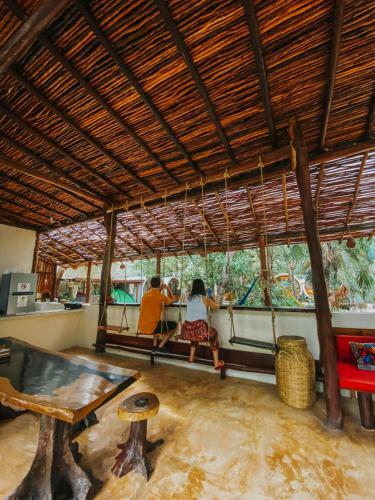 Tubo Tulum Hostel