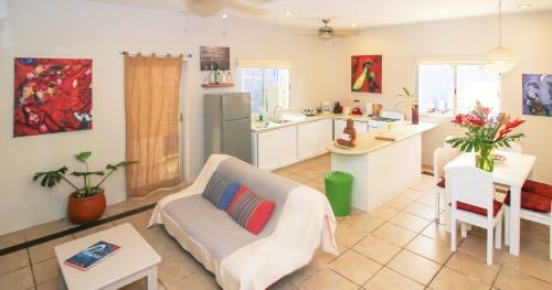 Aparthotel Villas Geminis Condohotel