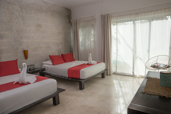 Hotel Villas H2o