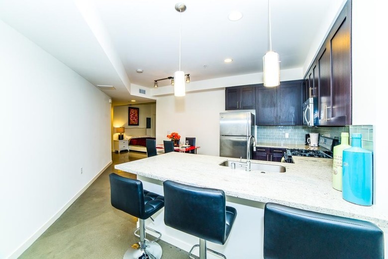 Wilshire Getaway Apartment