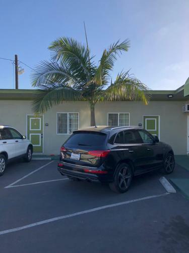 Encore Motel