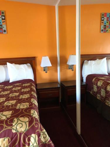 Encore Motel