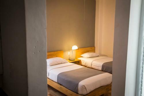 Albergue Hostal Tres Central