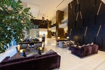 Flora Creek Deluxe Hotel Apartments