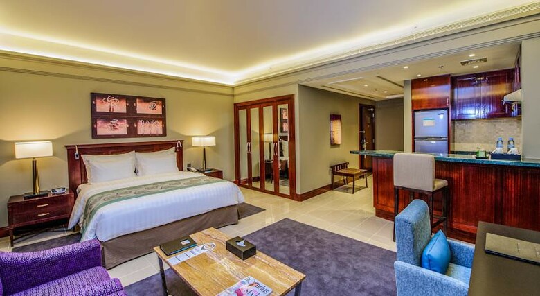 Somewhere Hotel Apartment