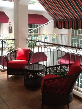 Boca Inn Suites & Hotel