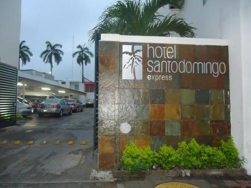 Hotel Santo Domingo Express