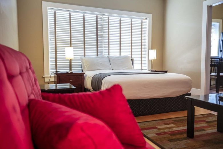 Hollywood Sunshine Apartment