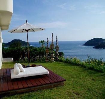 Tentaciones Hotel & Lounge Pool