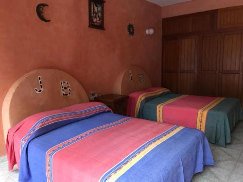 Hotel J.b.
