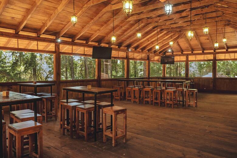 Hotel Zirahuen Forest And Resort
