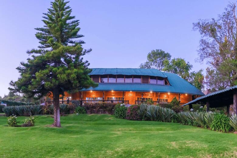 Hotel Zirahuen Forest And Resort