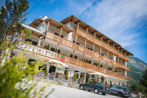 Aparthotel Hotel Residence Martell Mountains