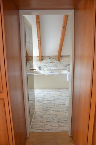 Hostal Hotel Garni Reulein