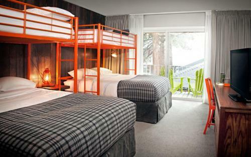 Basecamp Hotel