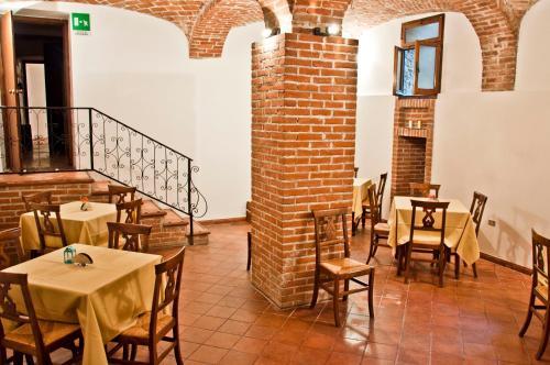 Hotel Albergo Rond�