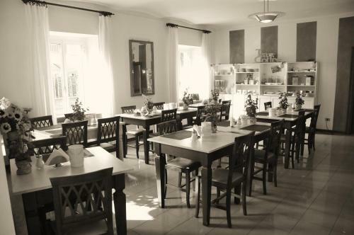 Hotel Albergo Rond�