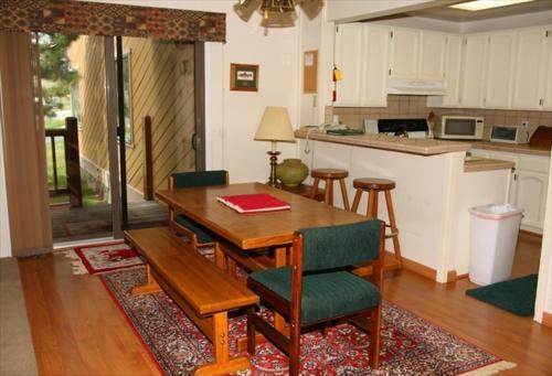 Mammoth Creek Condos