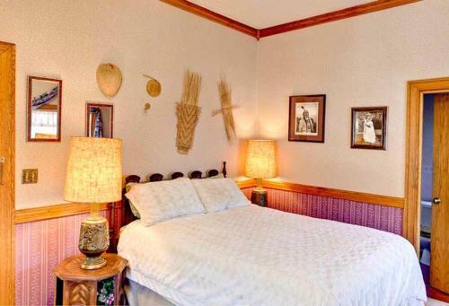 Mariposa Hotel Inn
