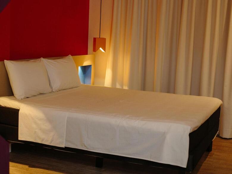 Marc Center Hotel