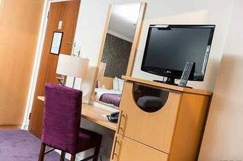 Best Western Summerhill Hotel And Suites