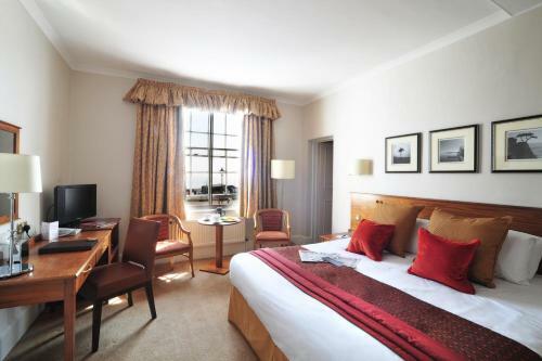 The White Lion Hotel