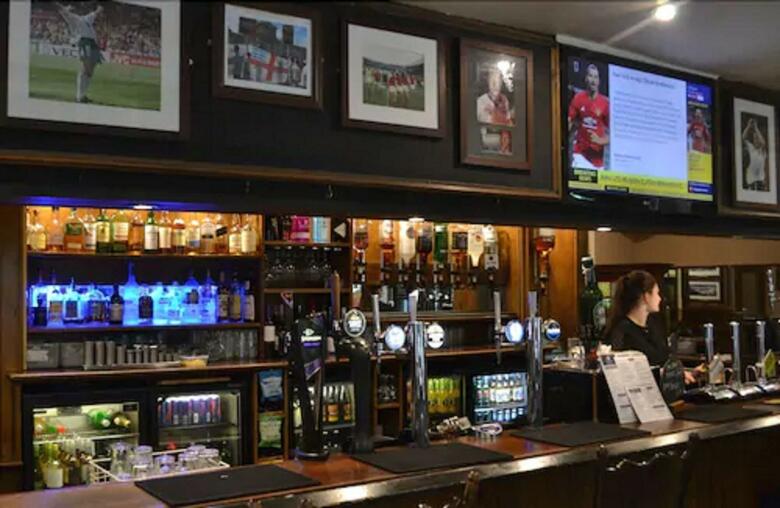 Hostal Churchill Inn