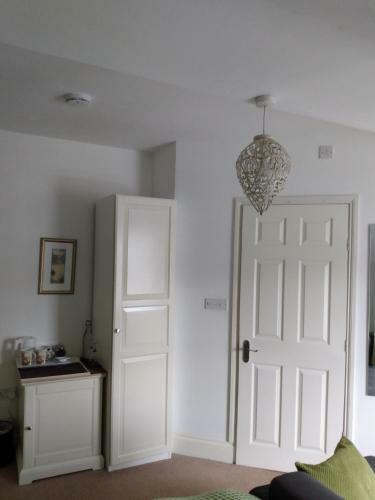 The Lakes B&B