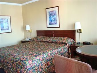 Hotel Heritage Inn