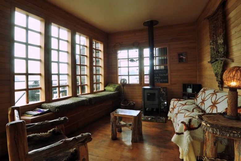 Hostal Palafito Hostel