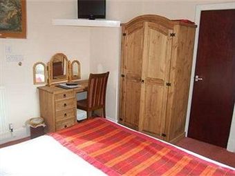 Posada Mackenzies Highland Inn