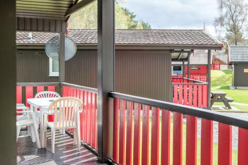 High Range Self-catering Chalets