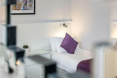High Range Self-catering Chalets