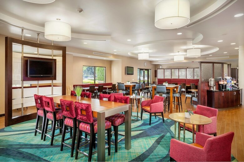 Hotel Springhill Suites By Marriott Modesto