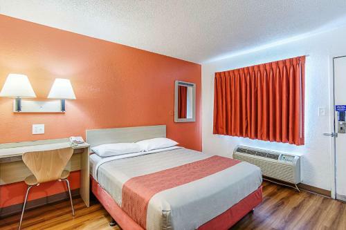 Motel 6 Modesto
