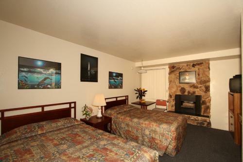 Motel Monterey Fireside Lodge